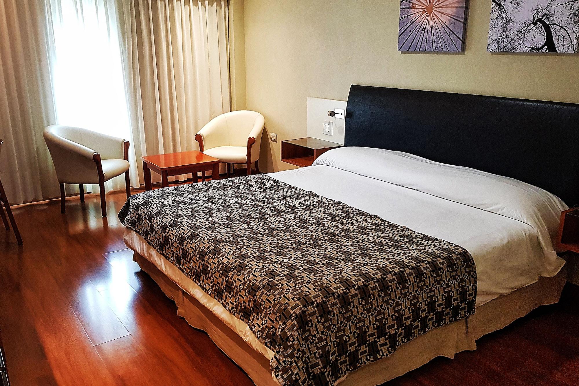Quorum Cordoba Hotel, Resort Urbano Экстерьер фото